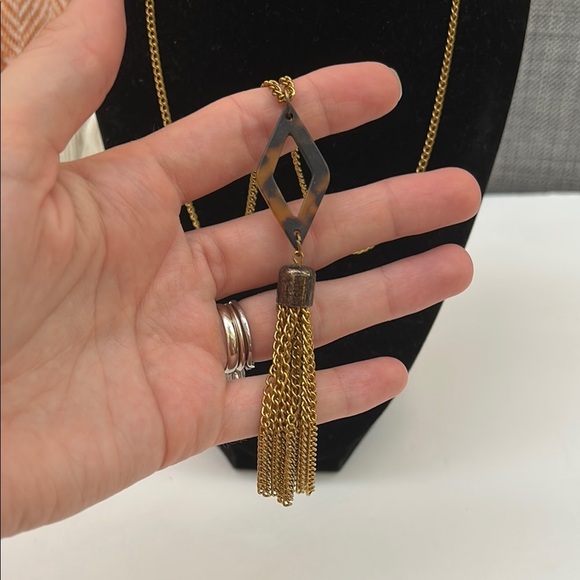Elegant Gold Tassel Necklace - Picture 2 of 7